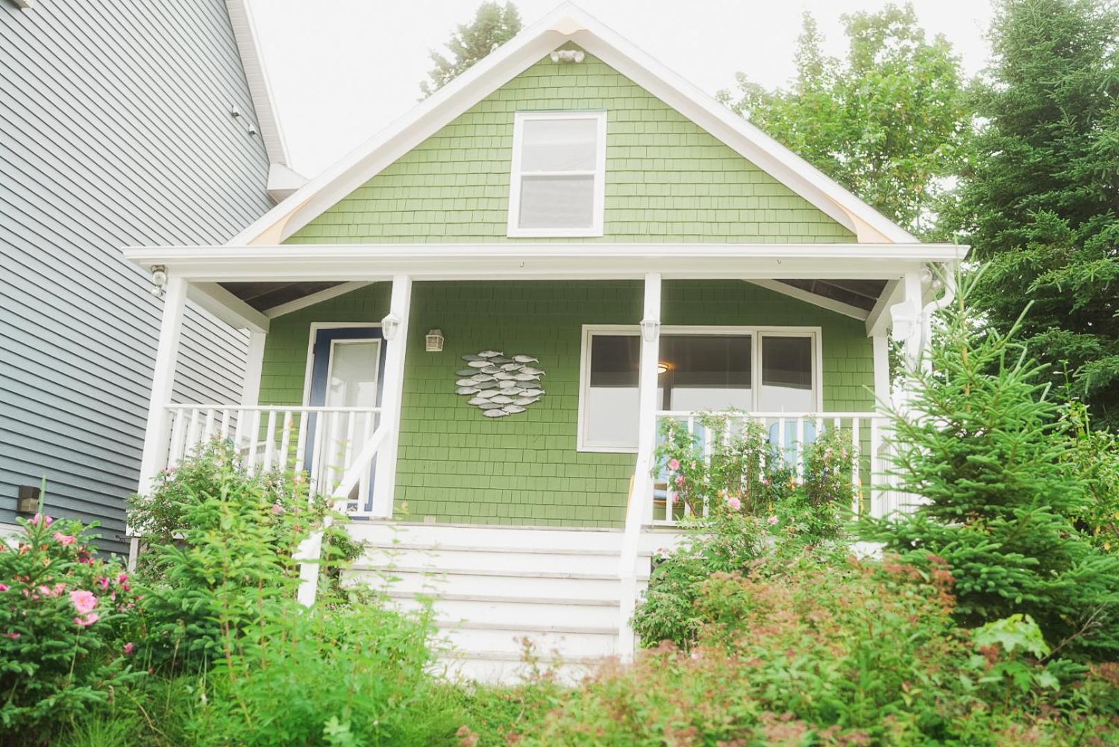 The Water'S Edge Inn & Gallery Baddeck Inlet Exterior foto